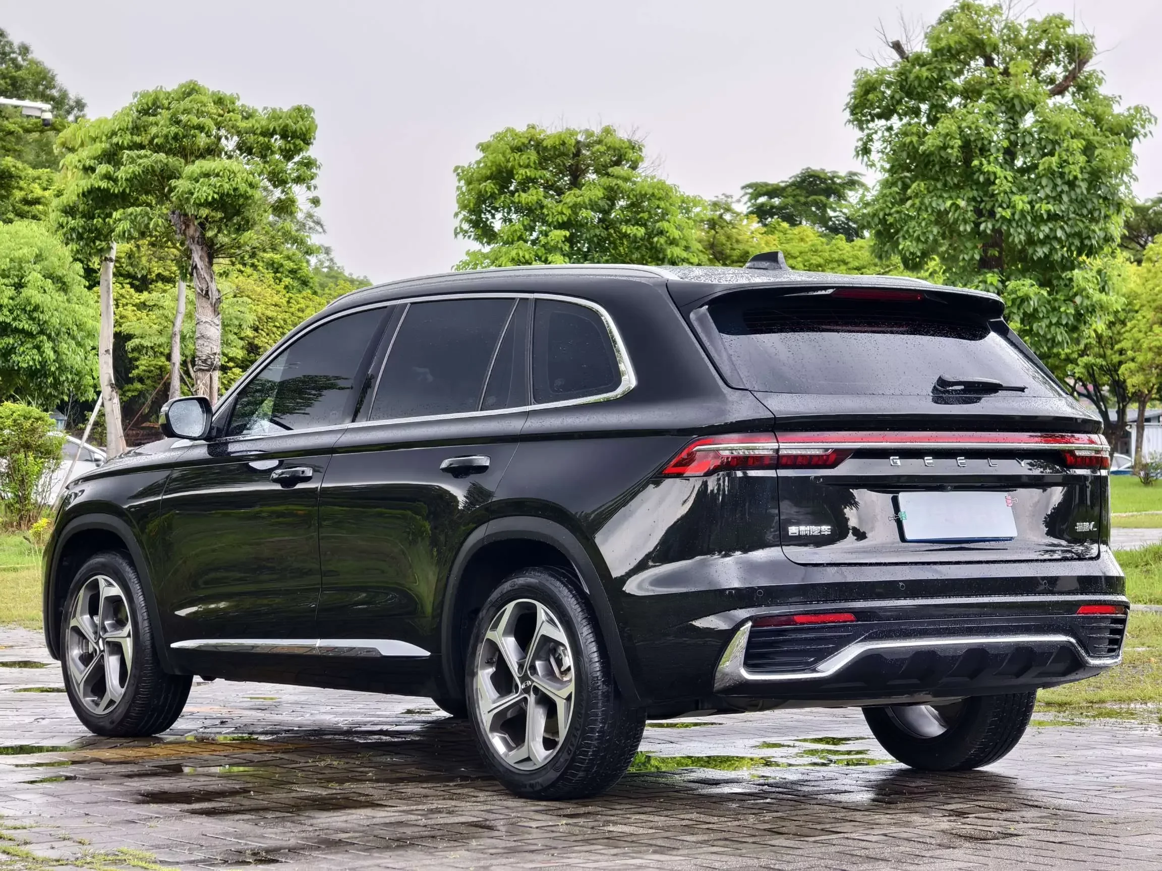 Geely Monjaro