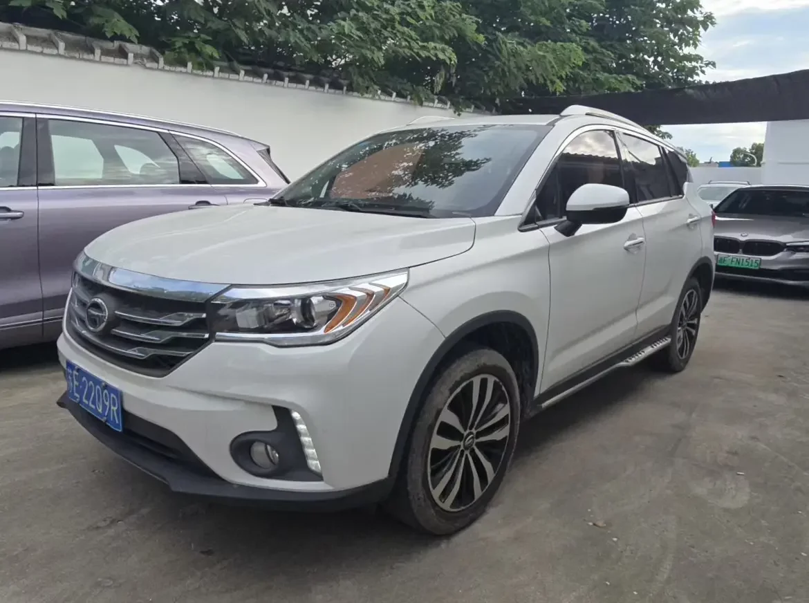 GAC Trumpchi GS4