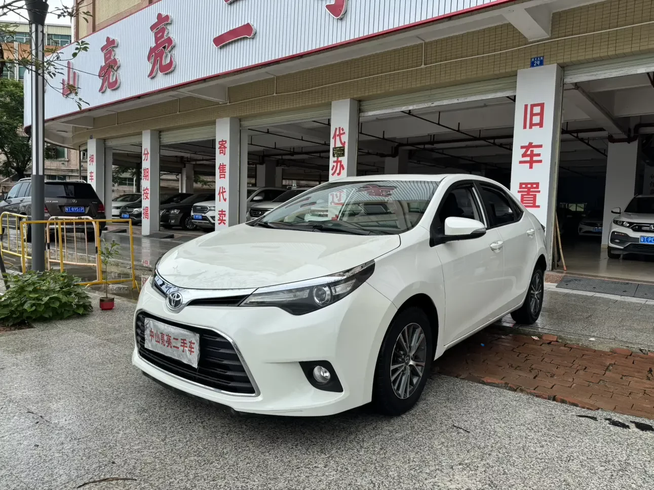 Toyota Levin (Lei Ling)  из Китая