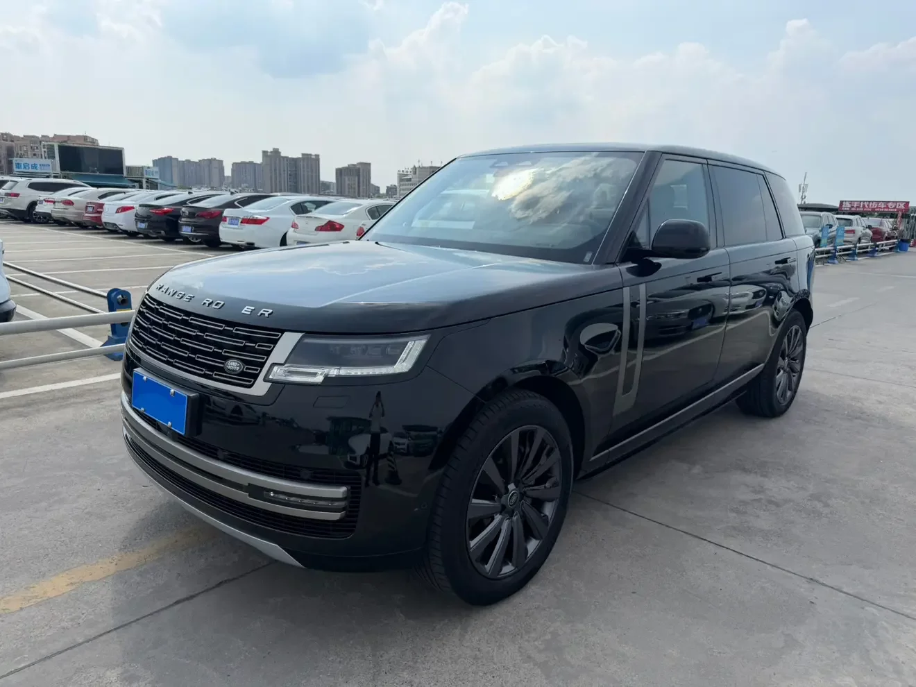 Land Rover range rover