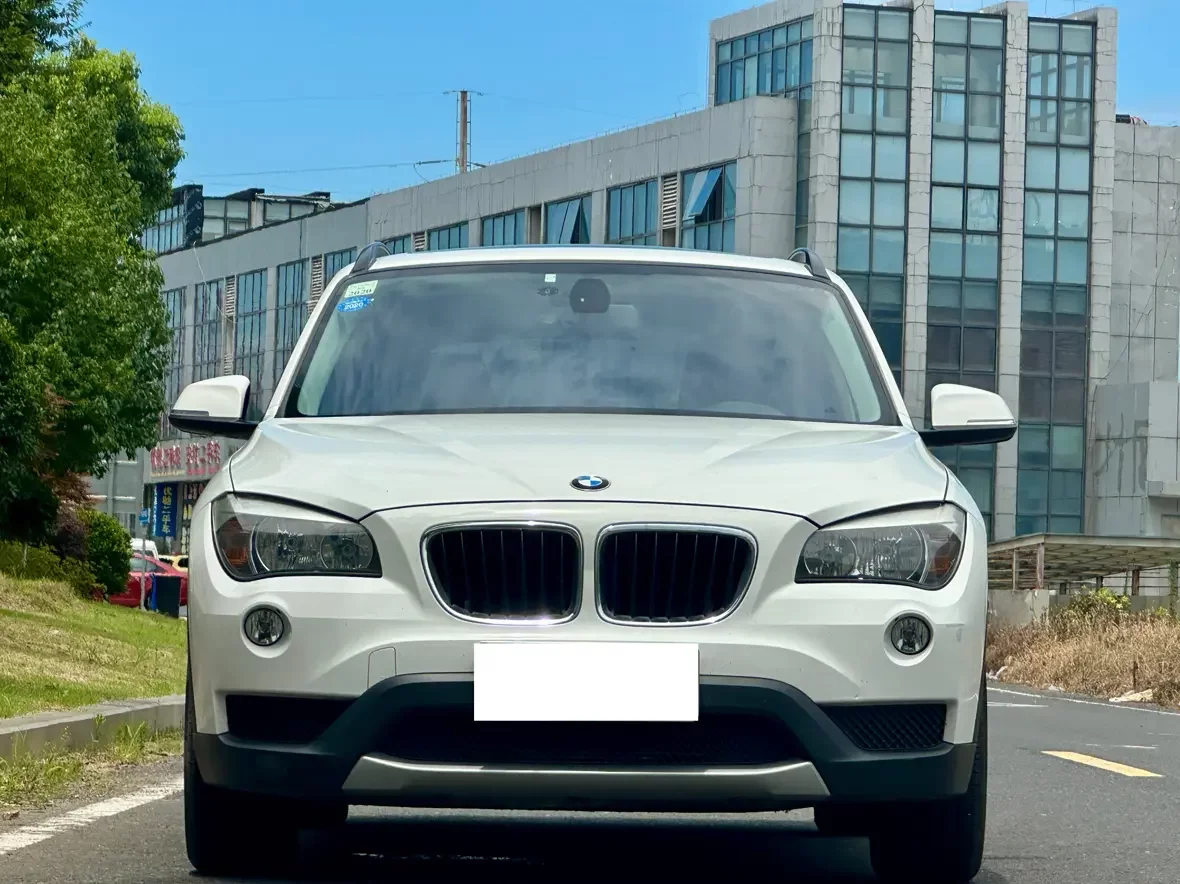 BMW X1  из Китая