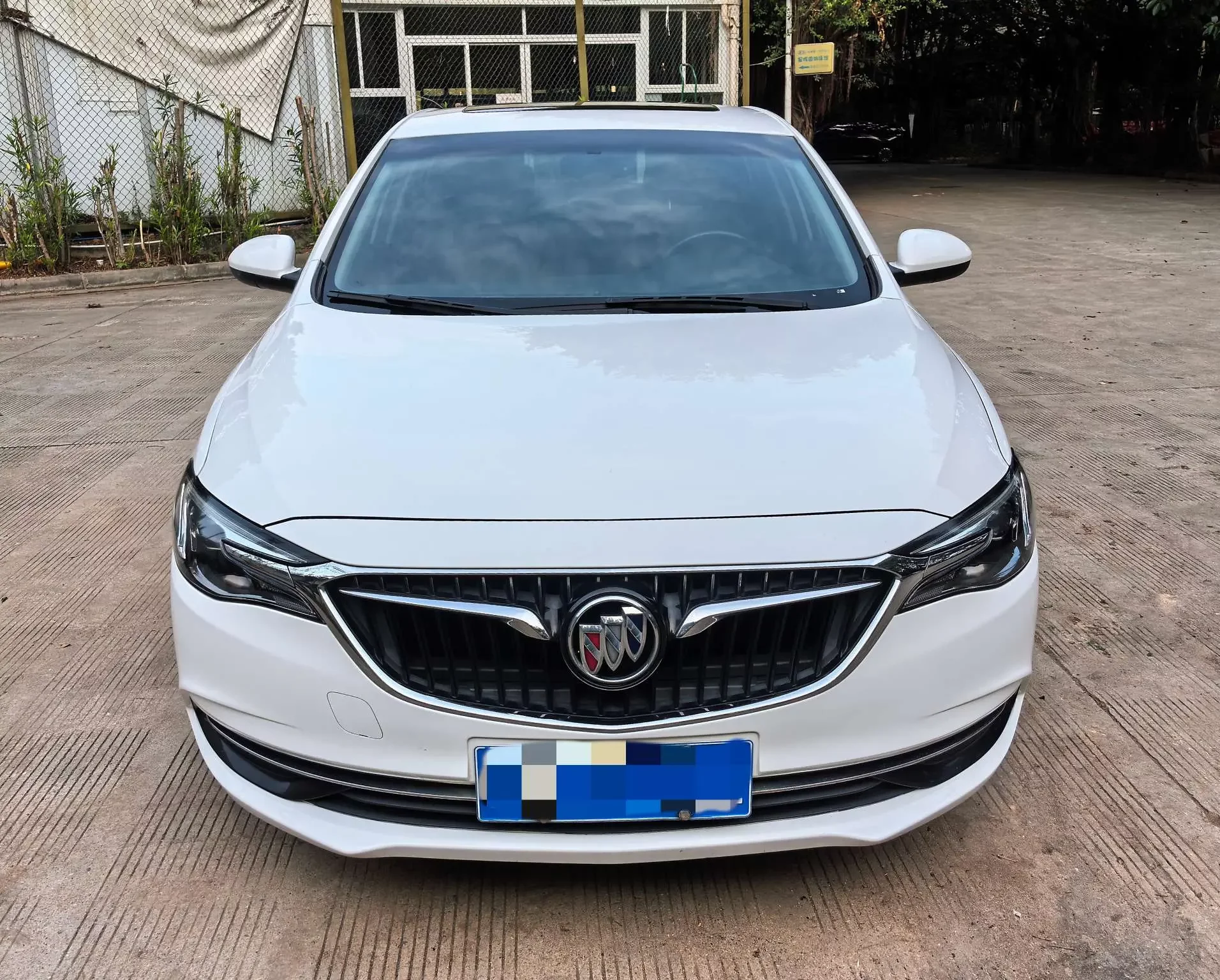 Buick Yinglang