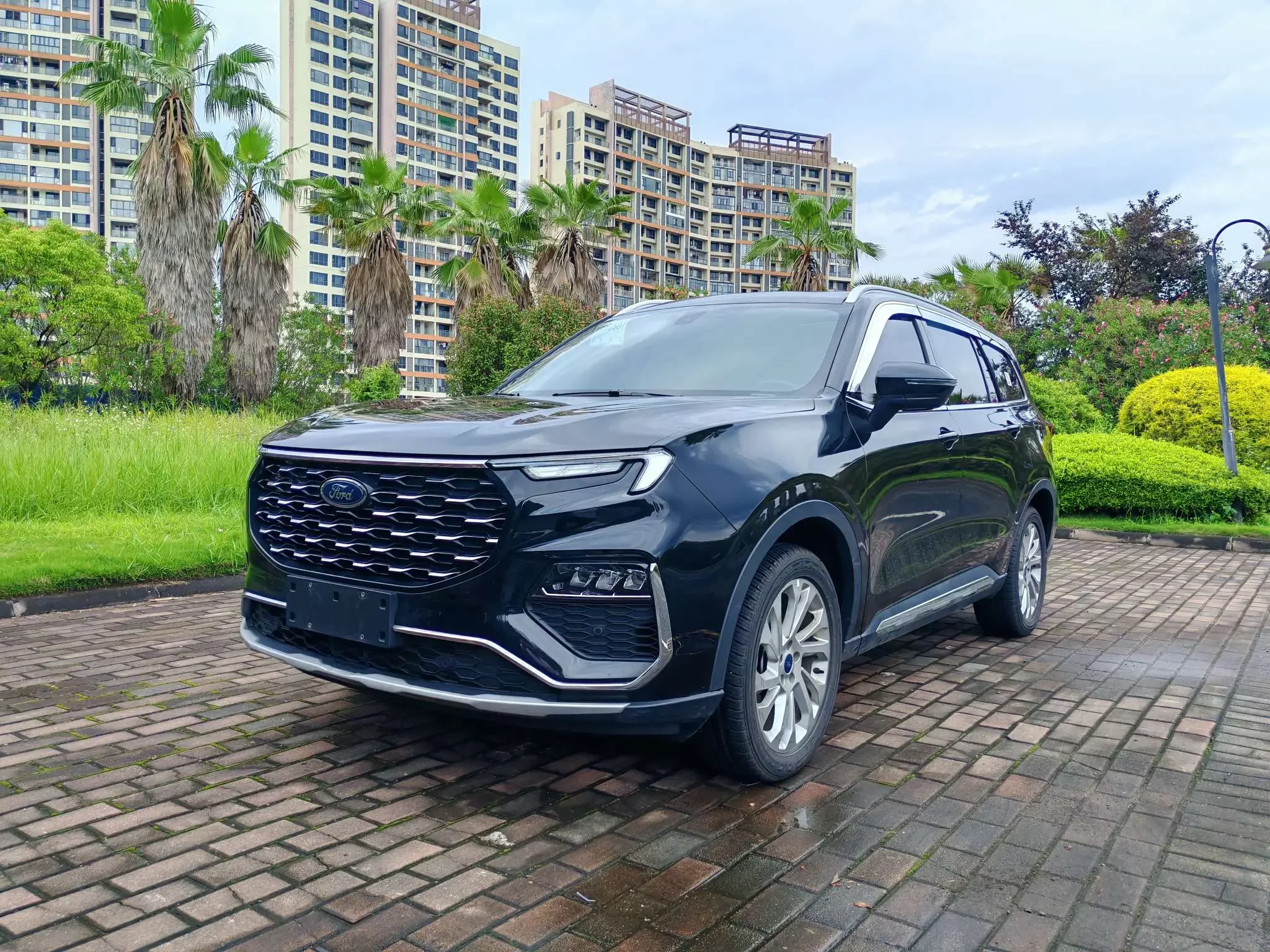 Ford Lingyu