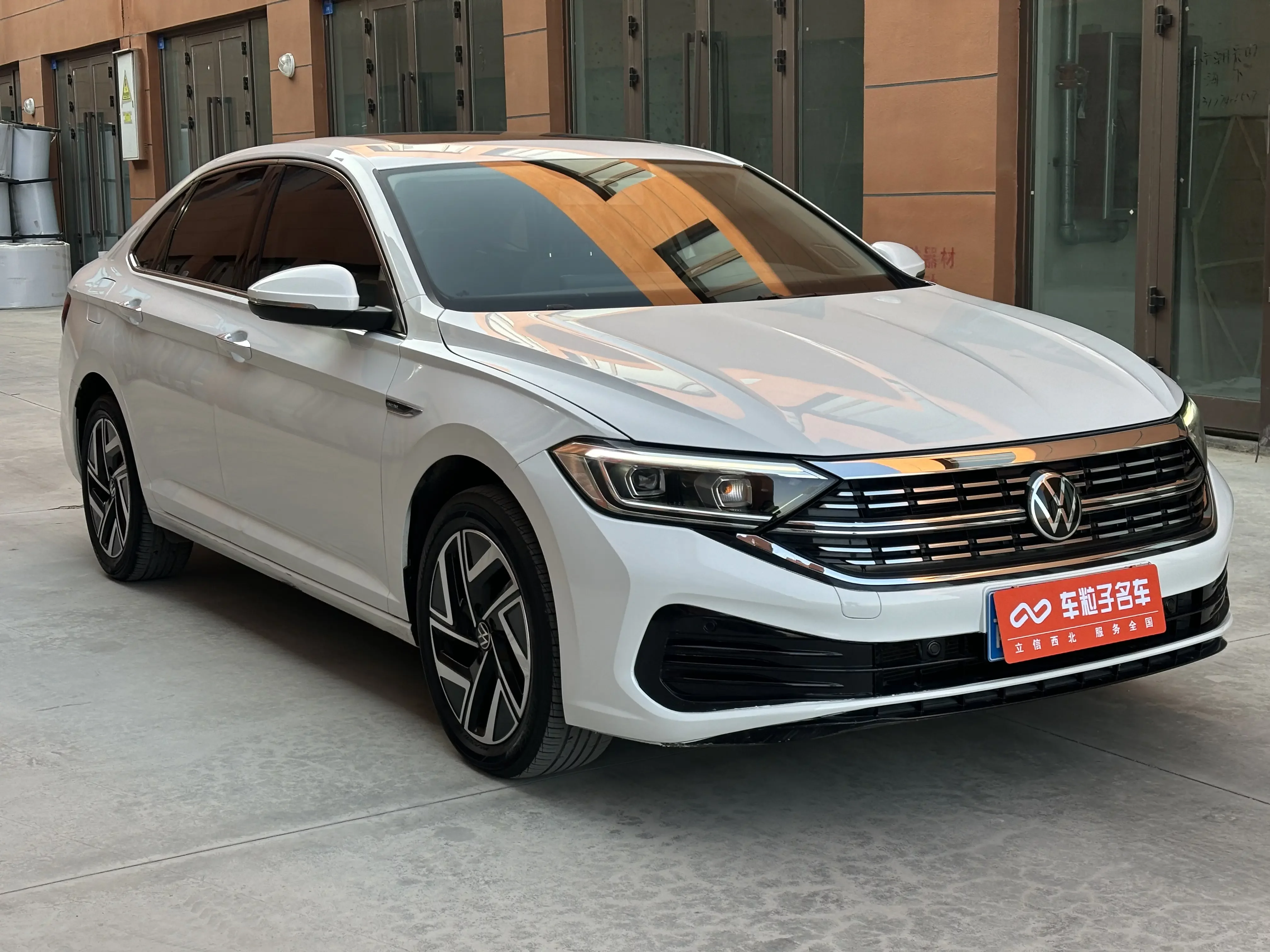 Volkswagen Sagitar