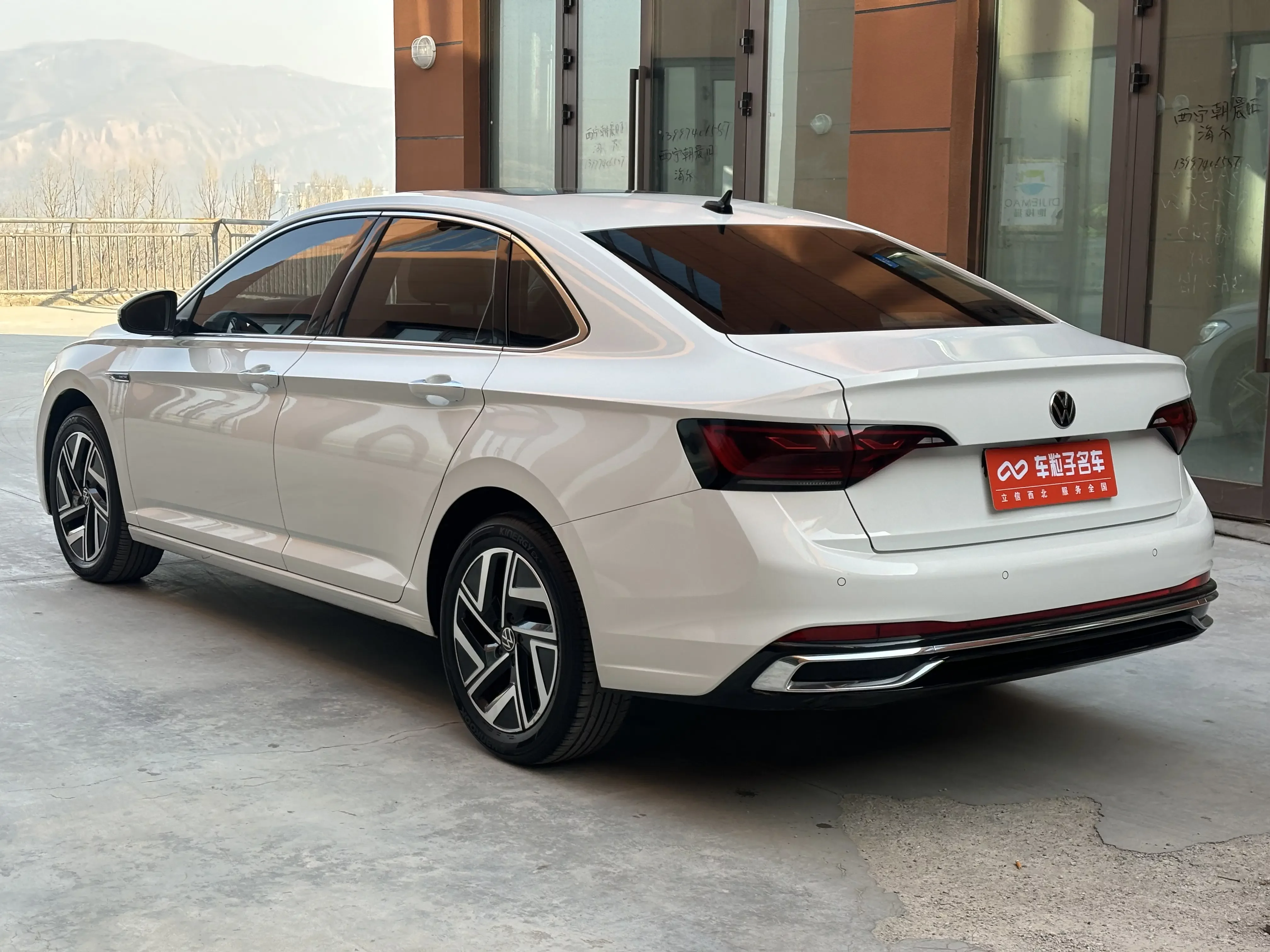Volkswagen Sagitar