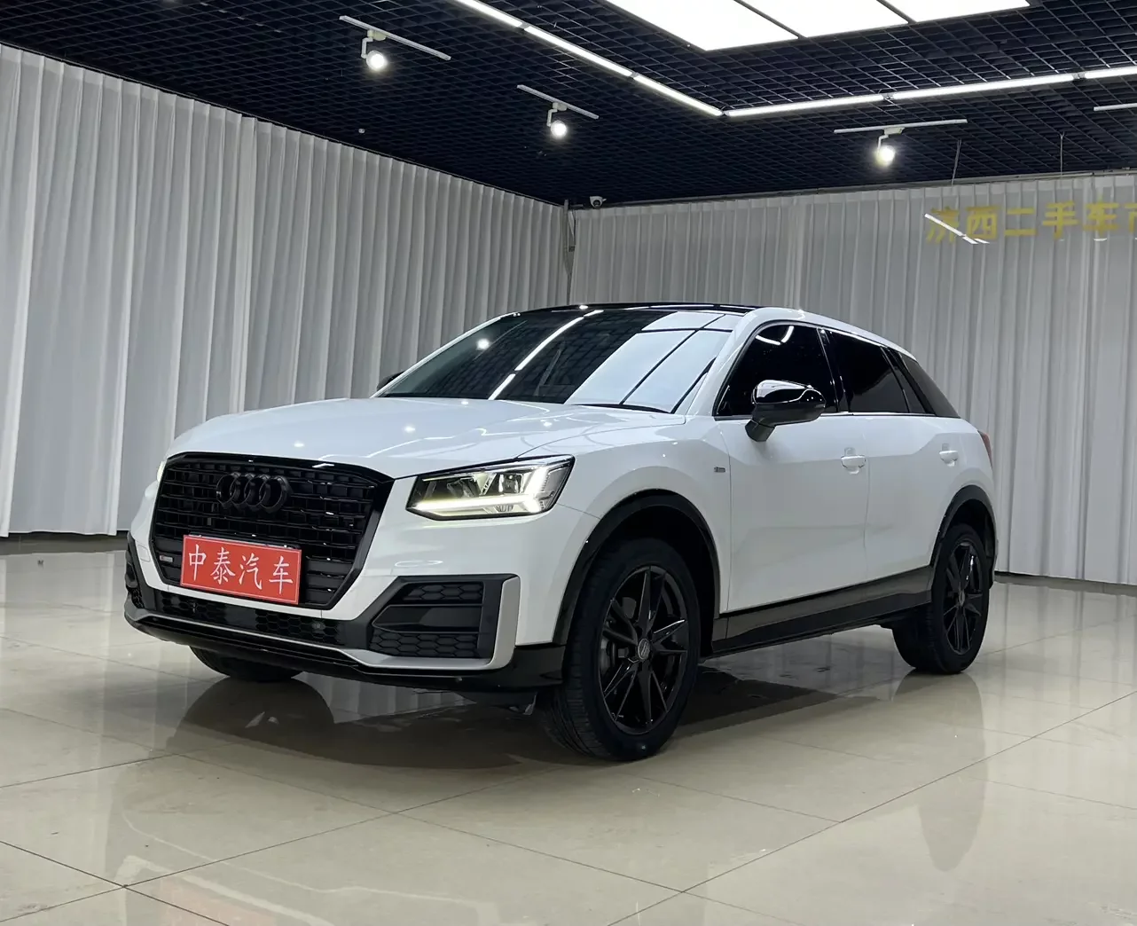 Audi Q2L
