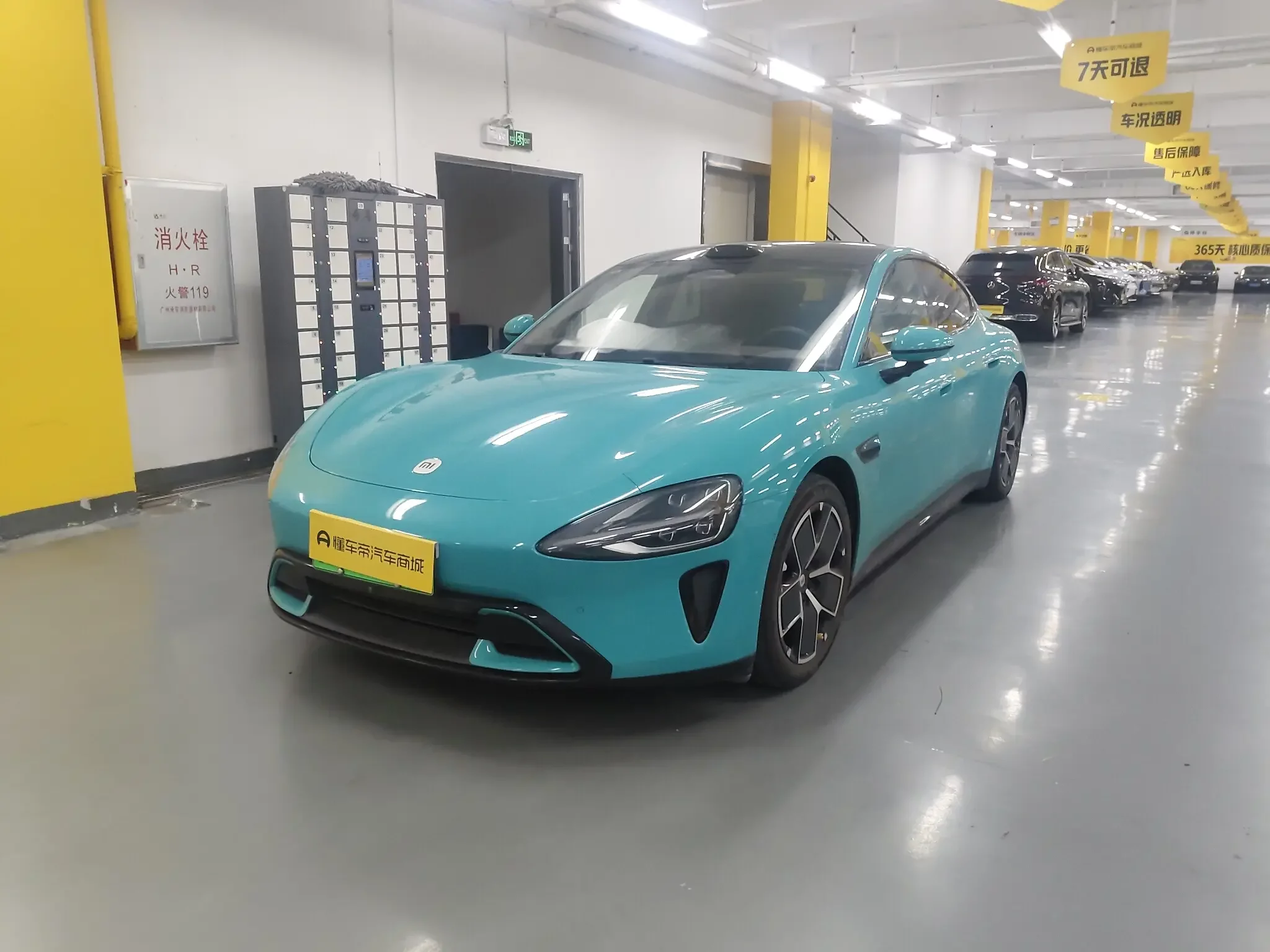 Xiaomi car Xiaomi SU7  из Китая