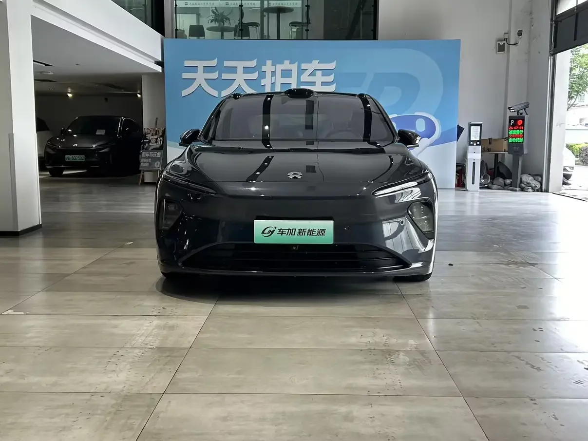 NIO ET7  из Китая