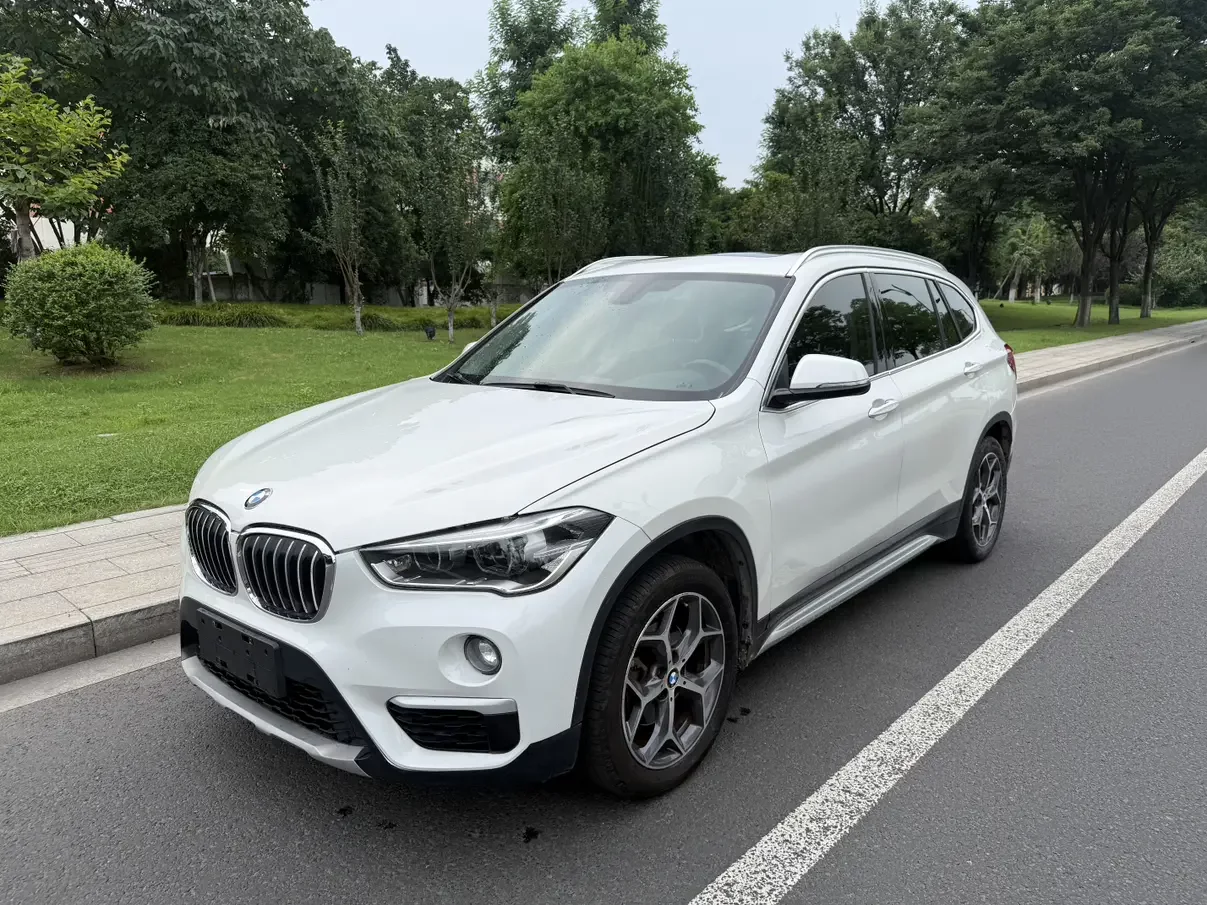 BMW X1  из Китая