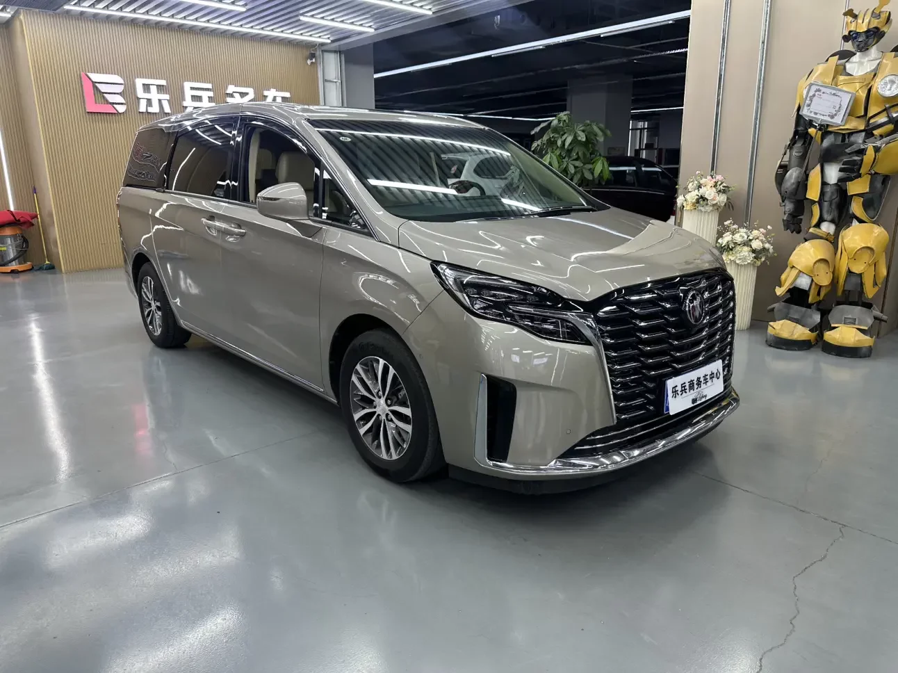 Buick GL8
