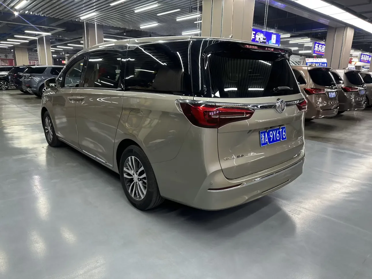 Buick GL8