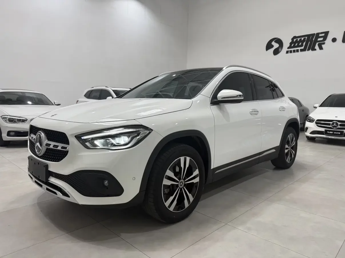 Mercedes-Benz GLA