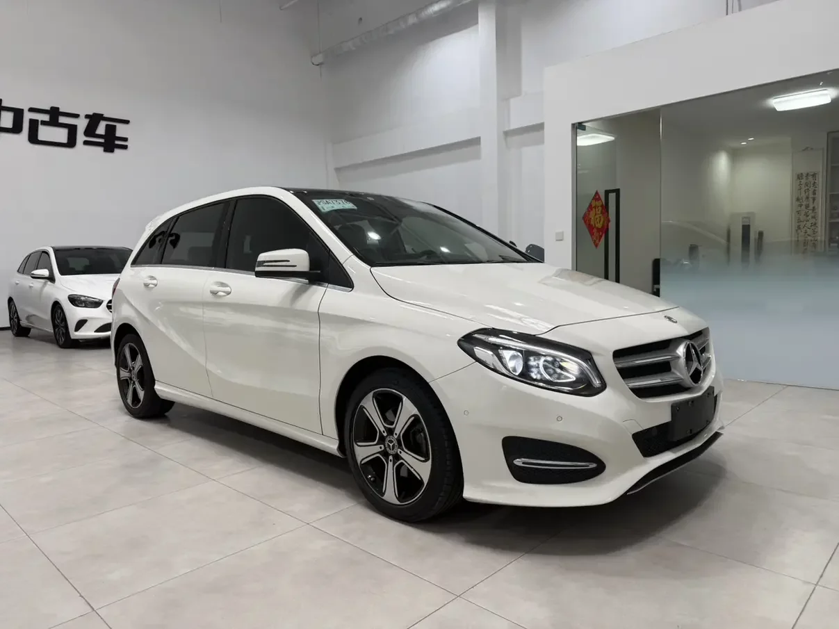 Mercedes-Benz B Class