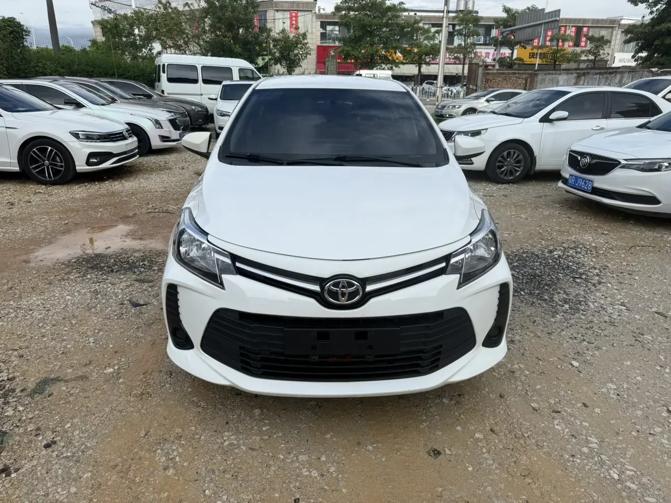 Toyota Vios  из Китая