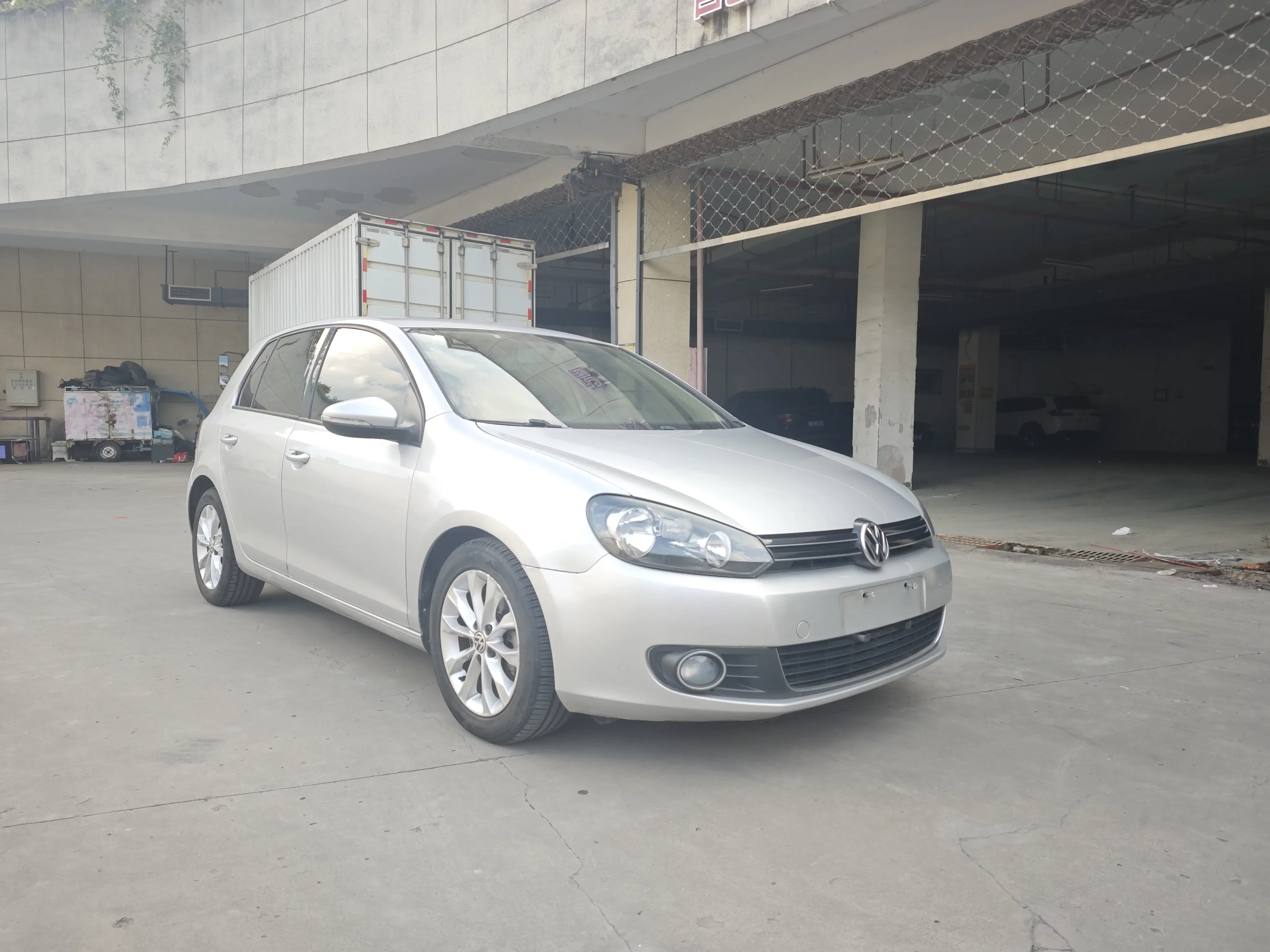 Volkswagen golf