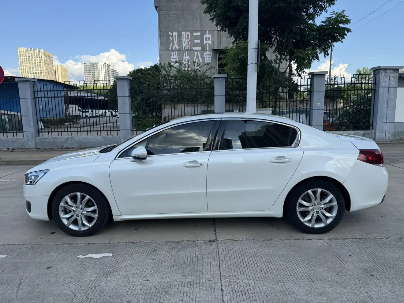 Peugeot 508