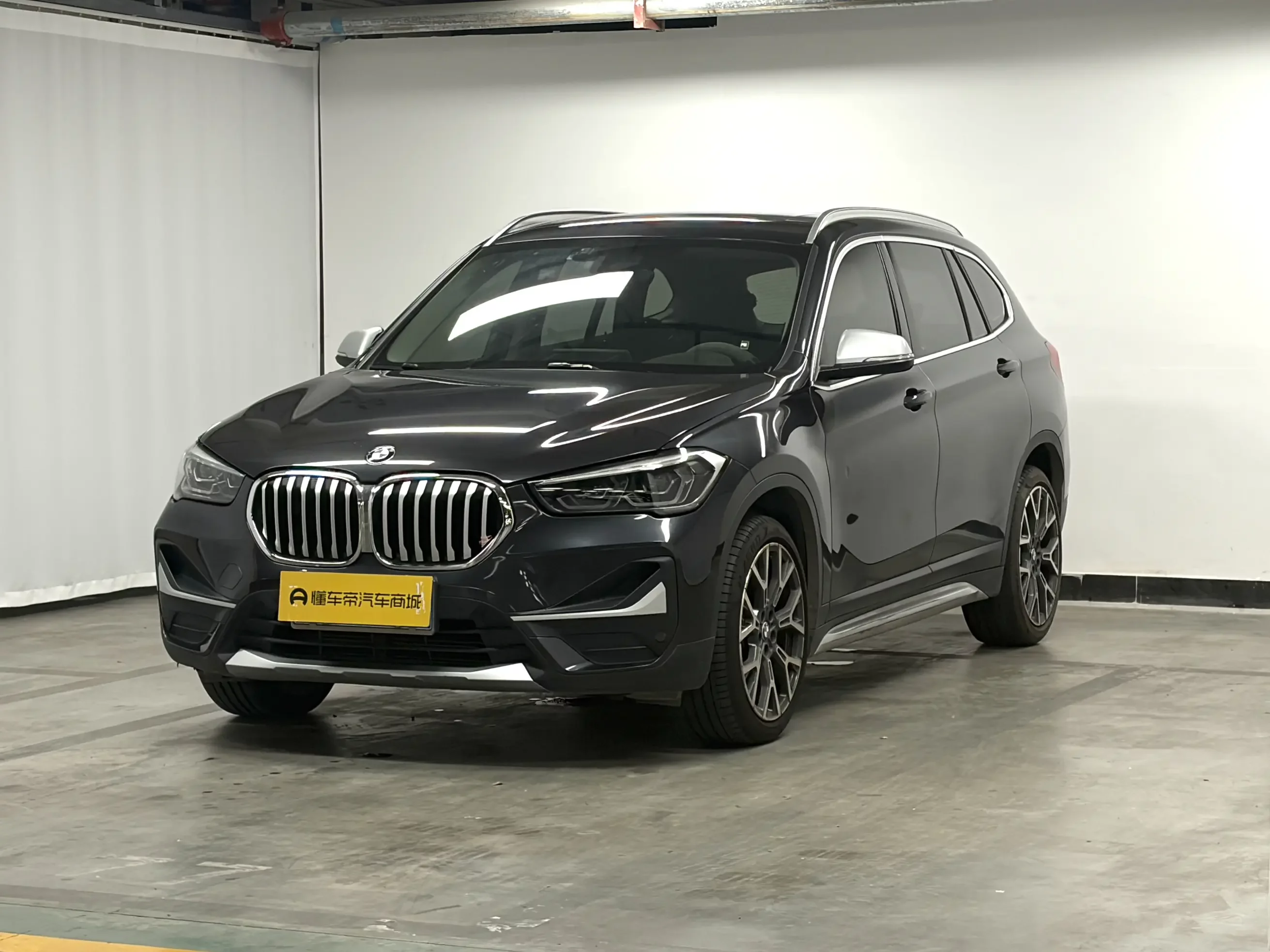 BMW X1  из Китая