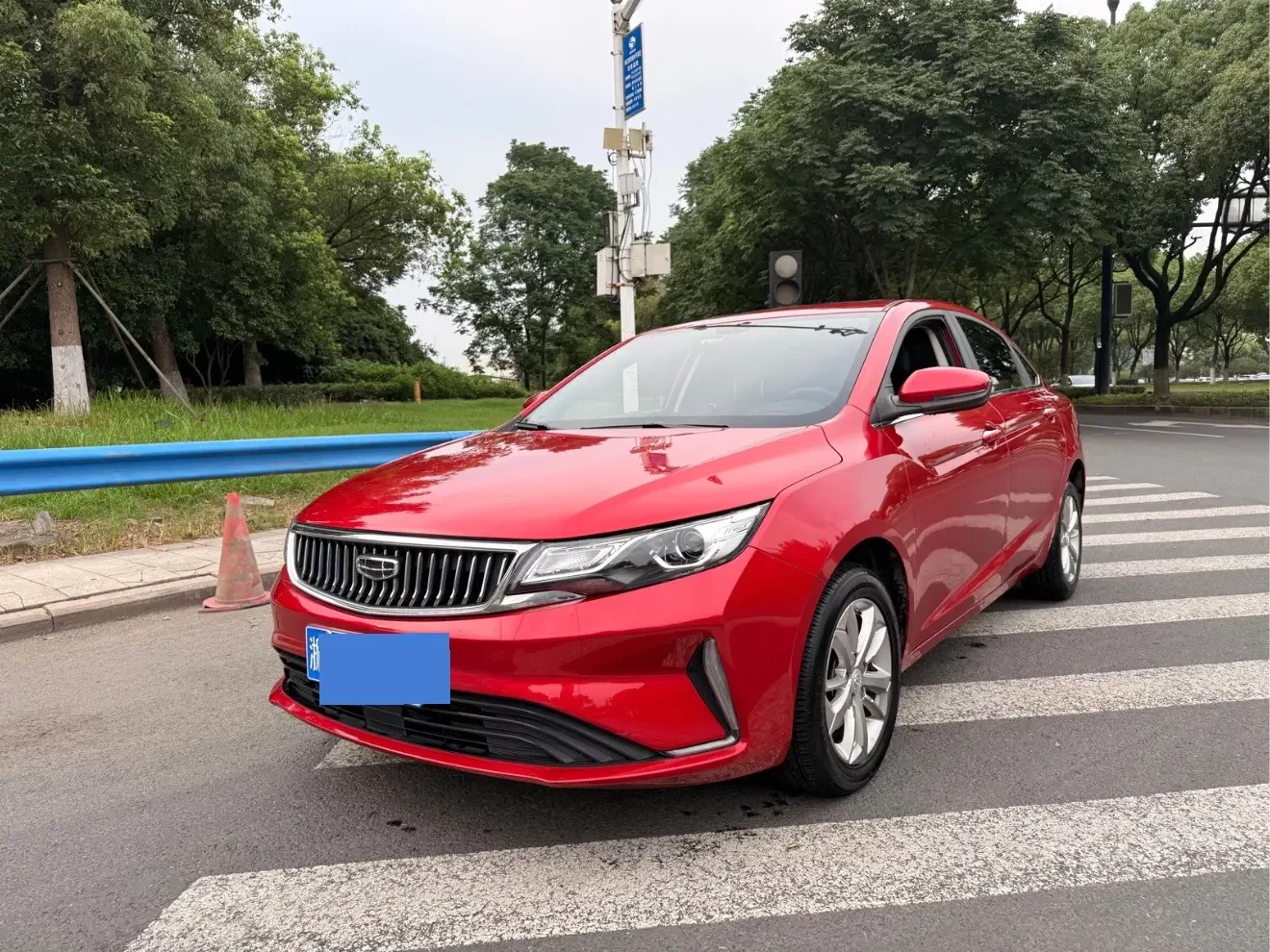 Geely Emgrand GL  из Китая
