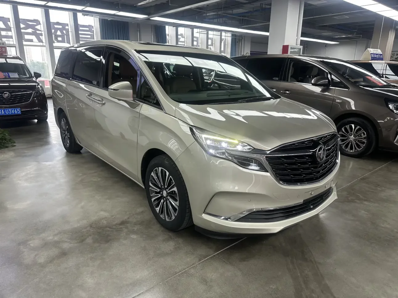 Buick GL8