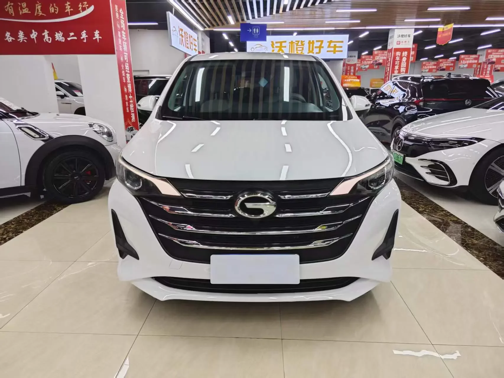 GAC Trumpchi M6  из Китая