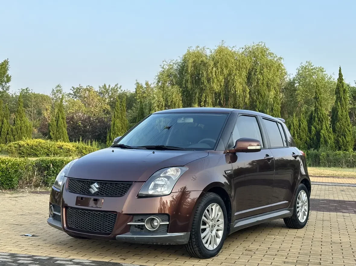 Suzuki Swift  из Китая