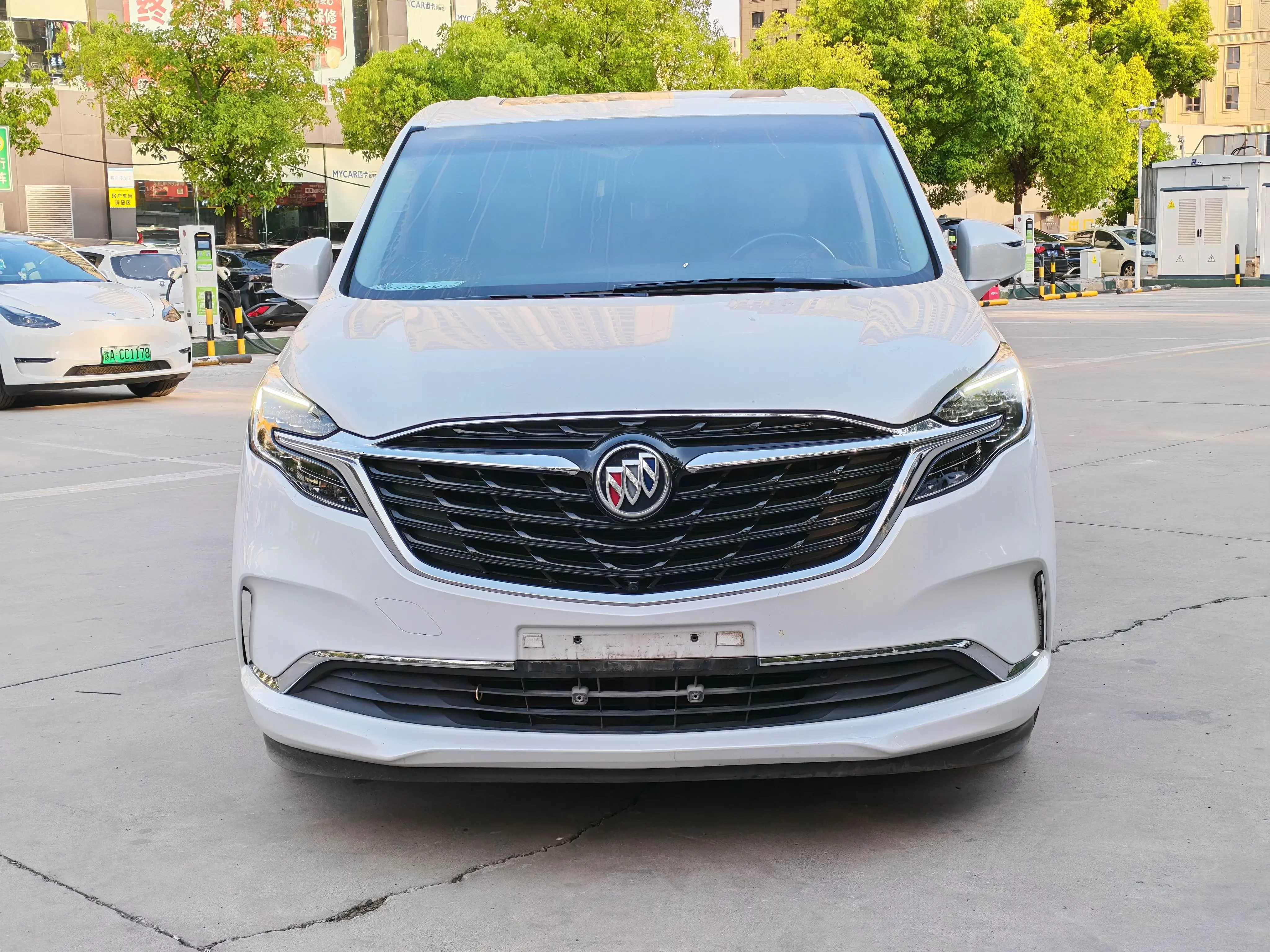 Buick GL8