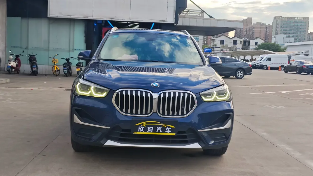 BMW X1  из Китая