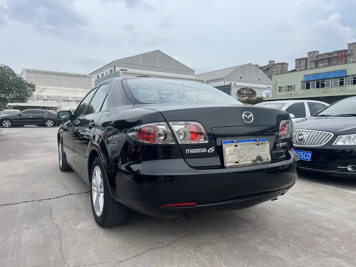 Mazda 6
