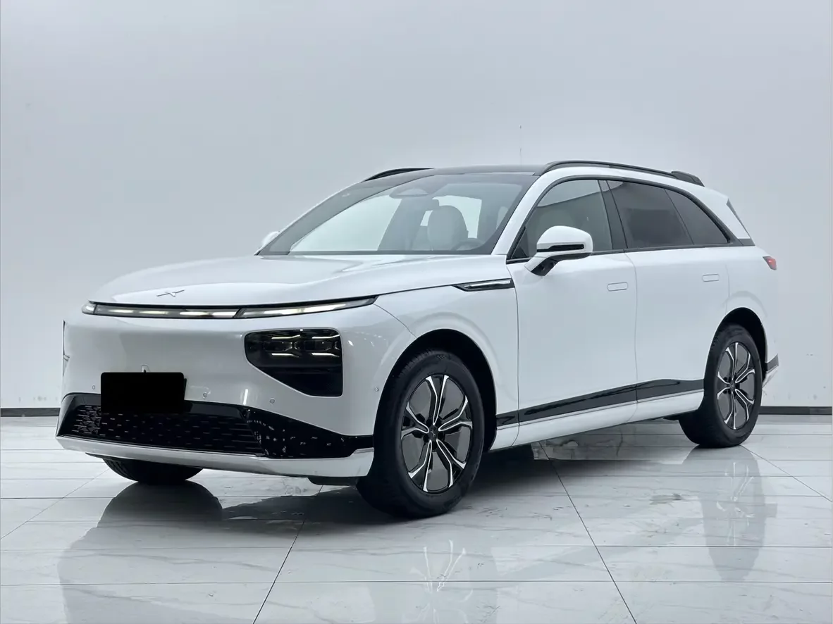 Xpeng G9