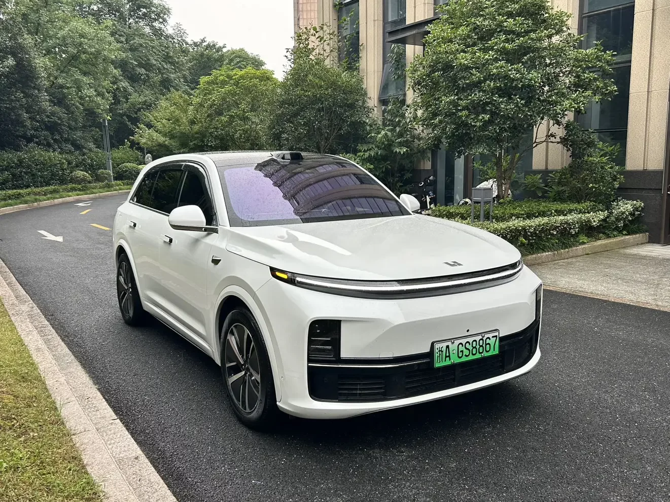 Lixiang L7