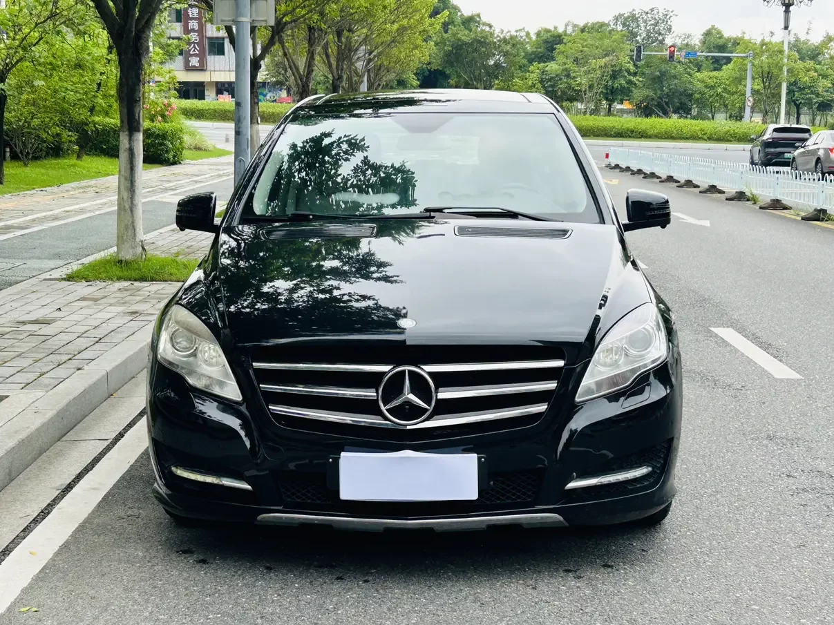 Mercedes-Benz R-Class