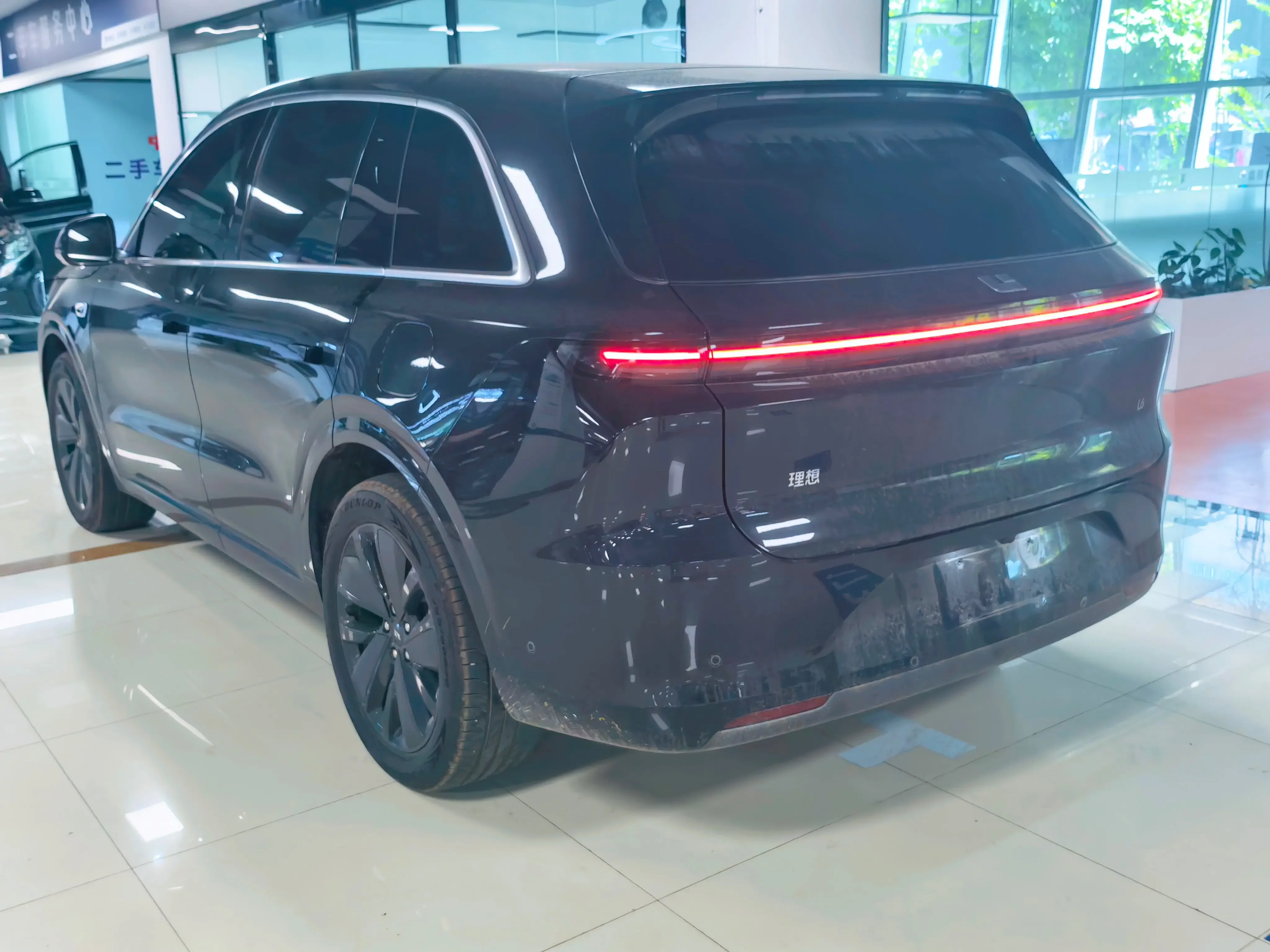 Lixiang L6