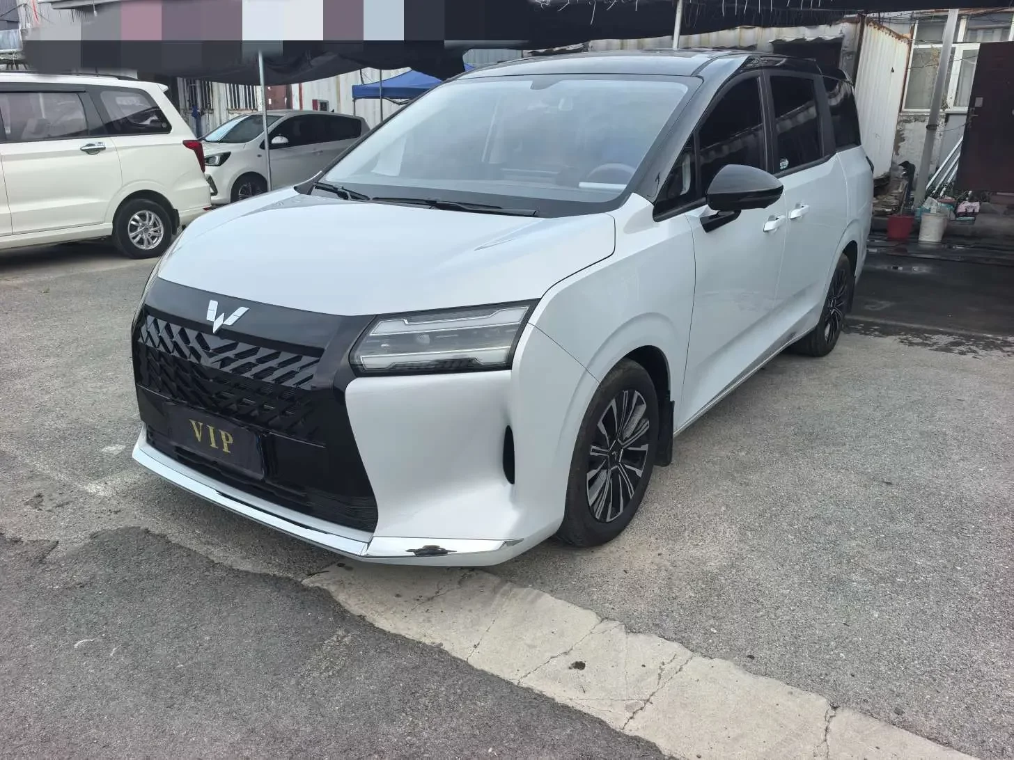 Wuling Starlight 730