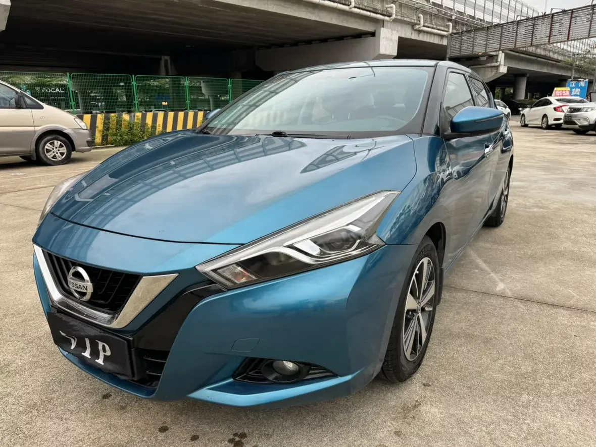 Nissan bluebird  из Китая