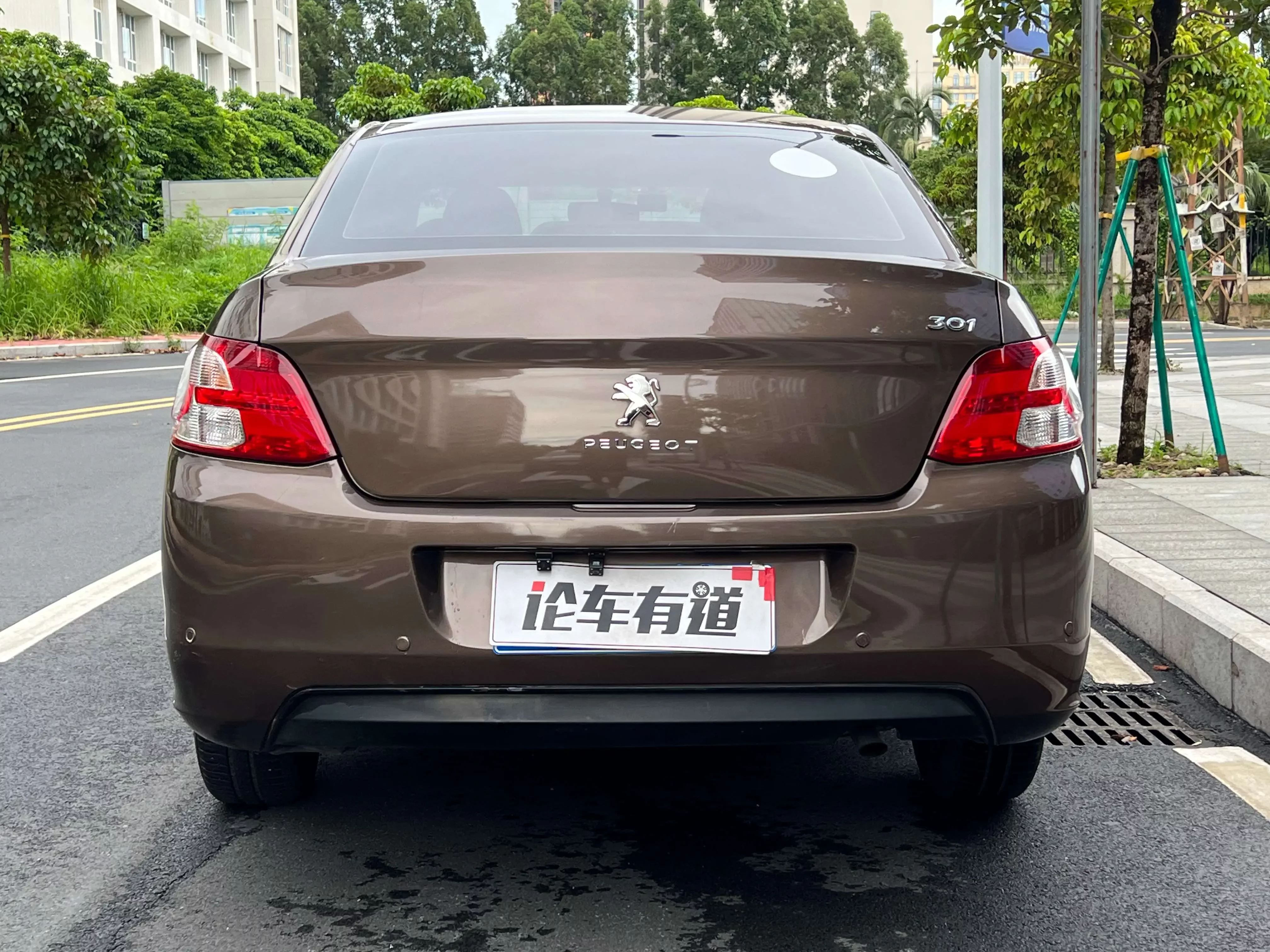 Peugeot 301