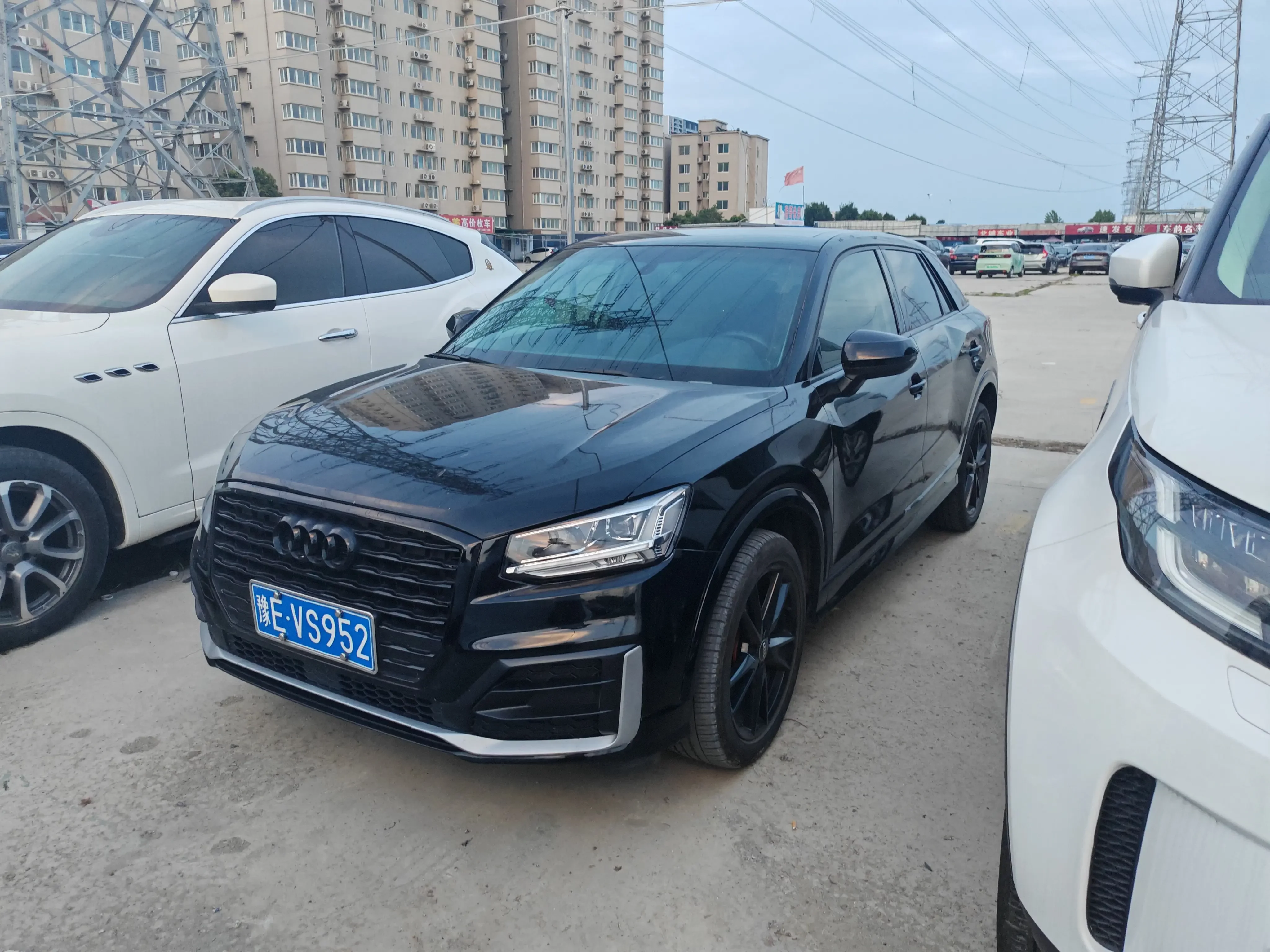 Audi Q2L