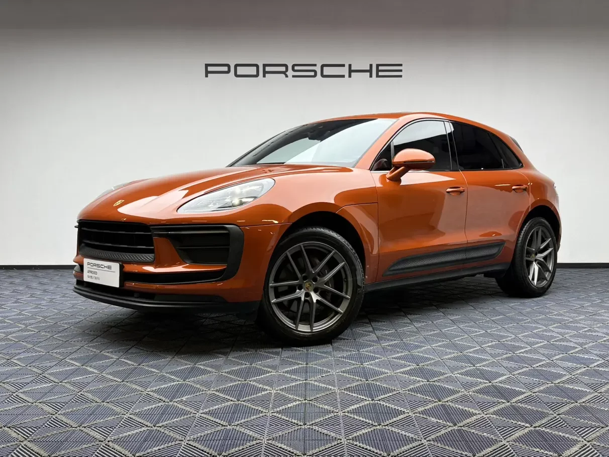 Porsche Macan  из Китая