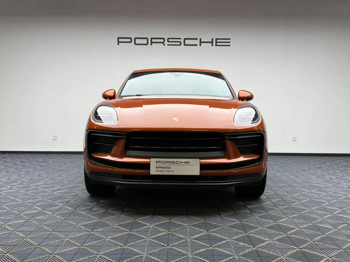Porsche Macan  из Китая