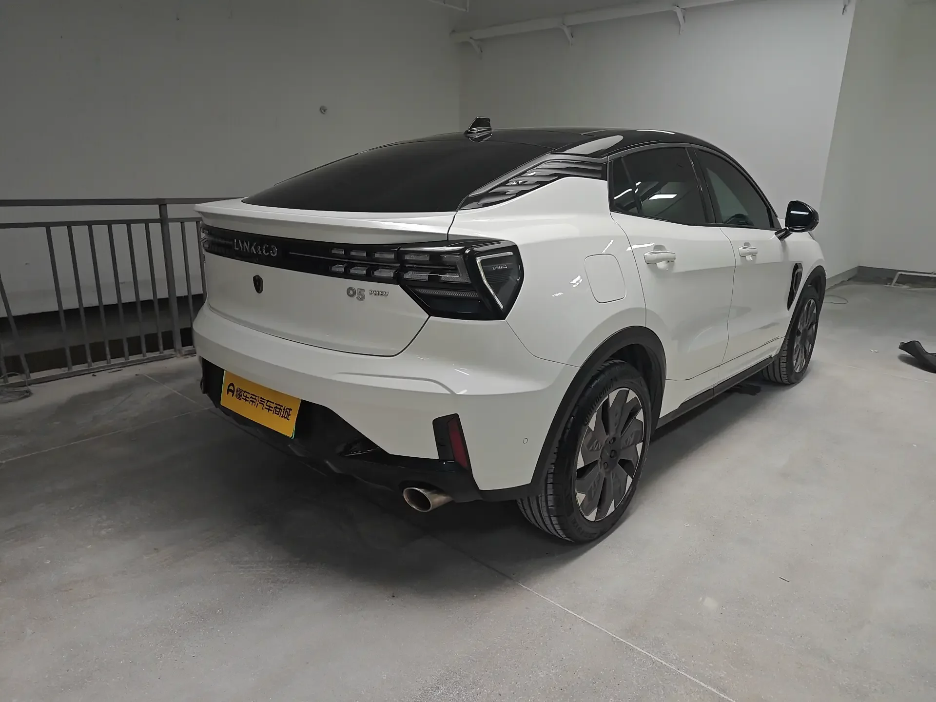 Lynk & Co 05 EM-P