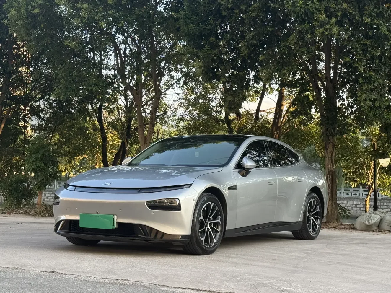 Xpeng P7