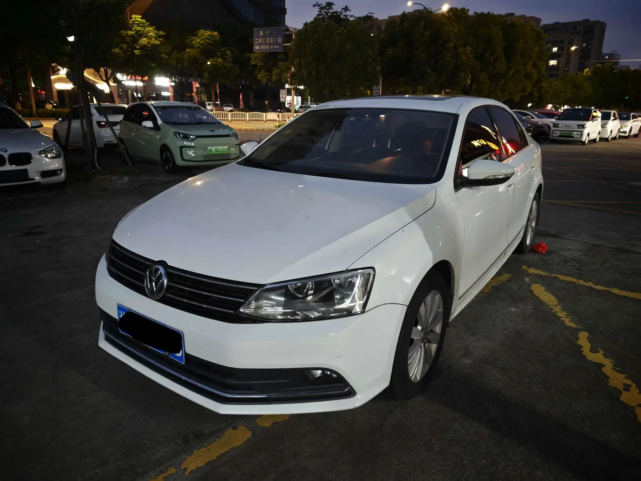 Volkswagen Sagitar