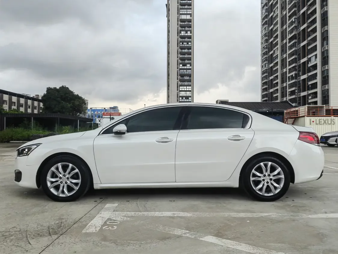 Peugeot 508