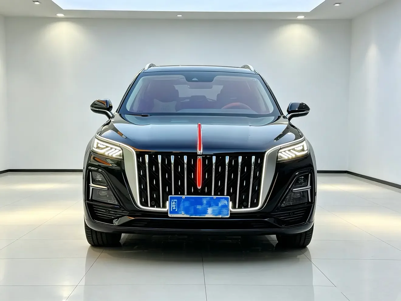 Hongqi HS5  из Китая