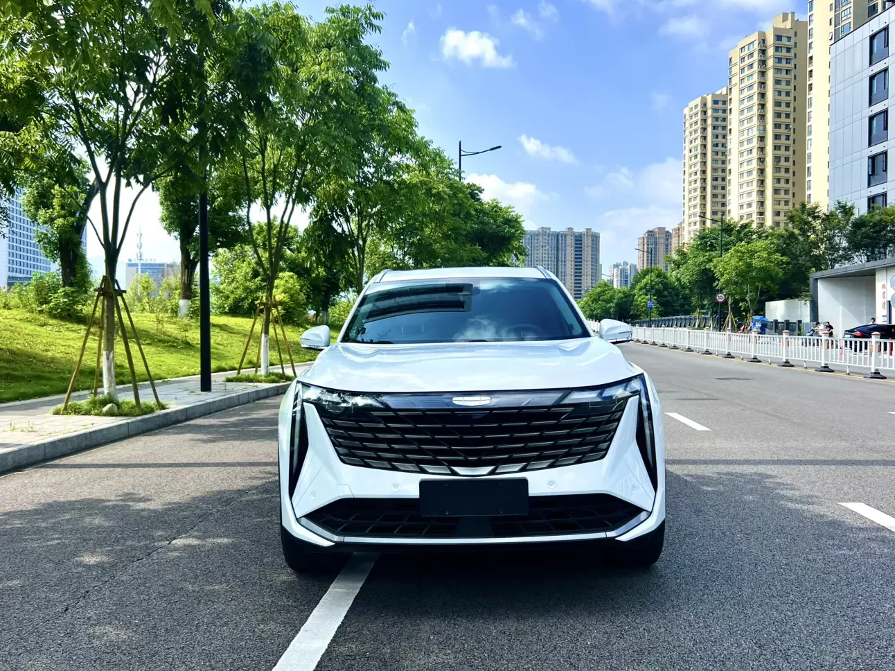 Geely Atlas L
