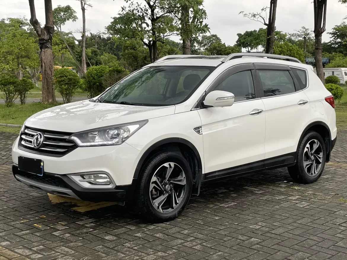 Dongfeng Fengshen AX7  из Китая