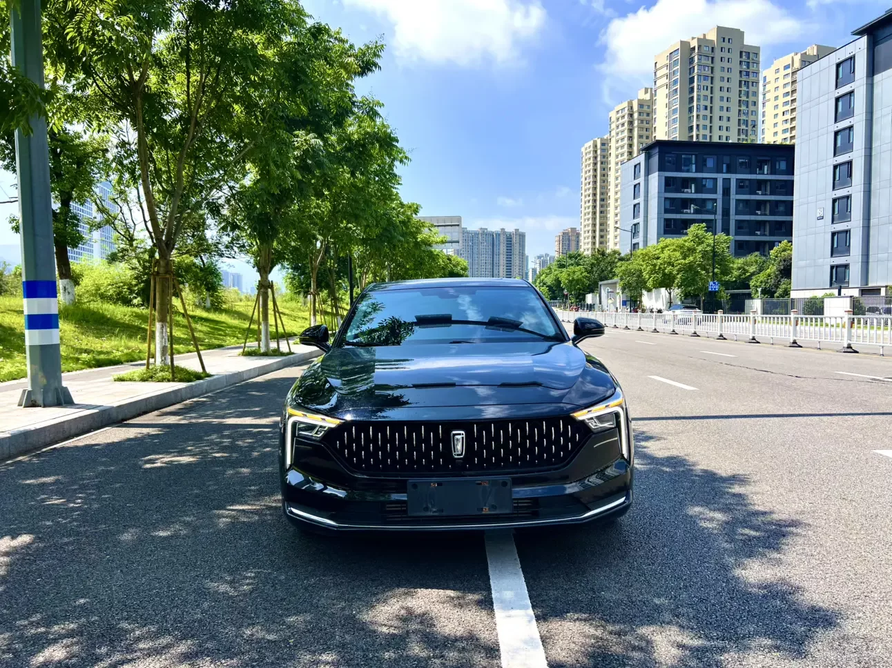 FAW Bestune B70 (Besturn B70)  из Китая