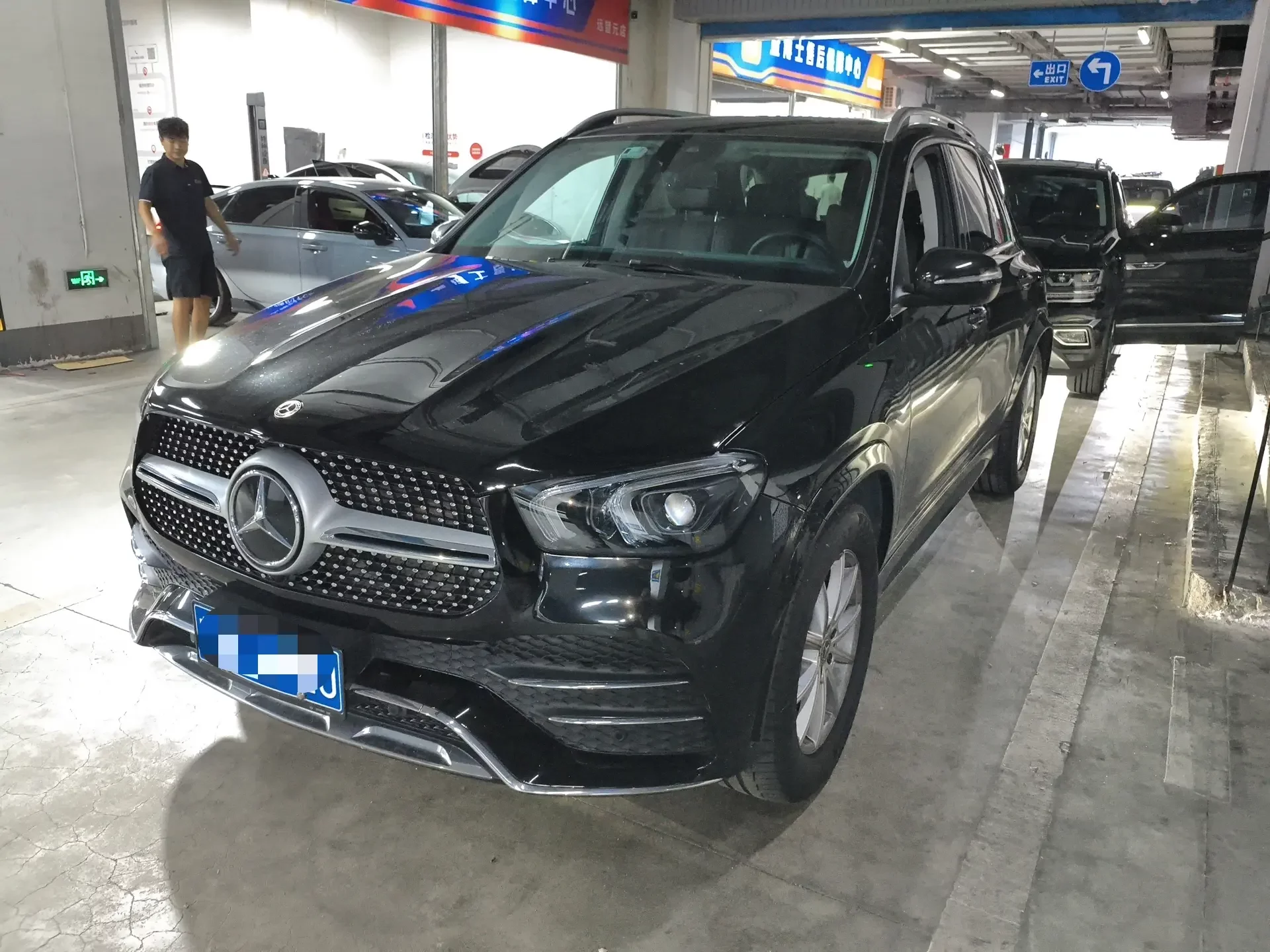 Mercedes-Benz GLE (Imported)