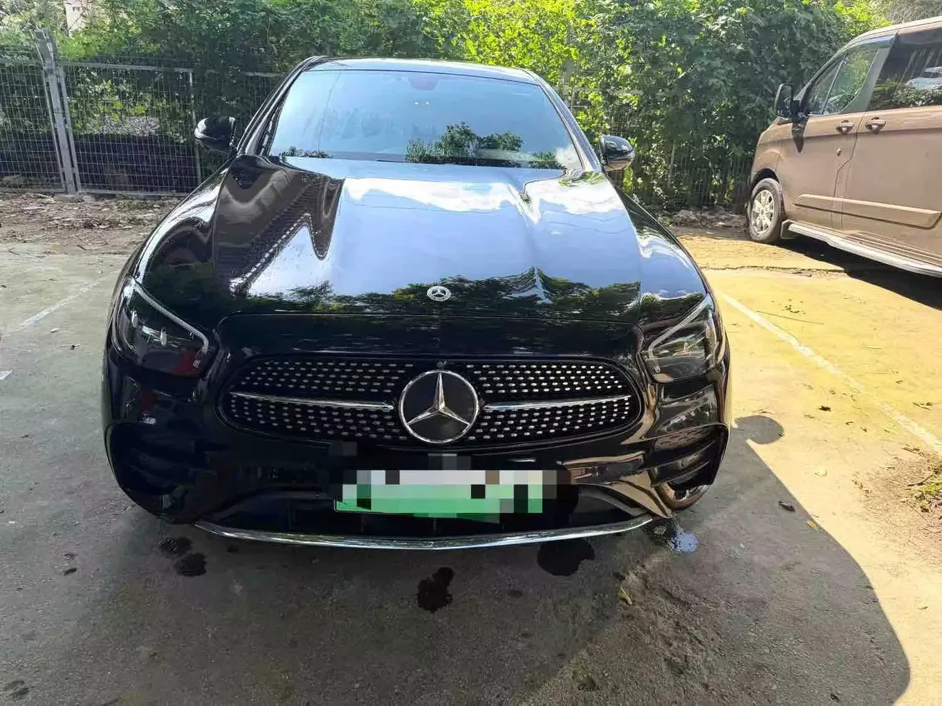 Mercedes-Benz E-Class PHEV