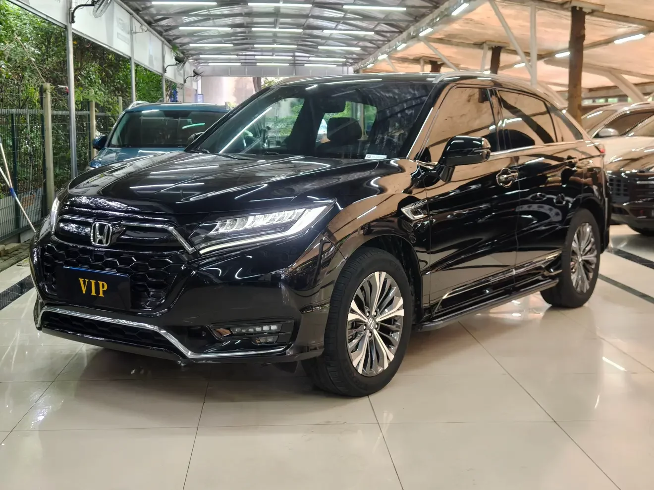 Honda UR-V