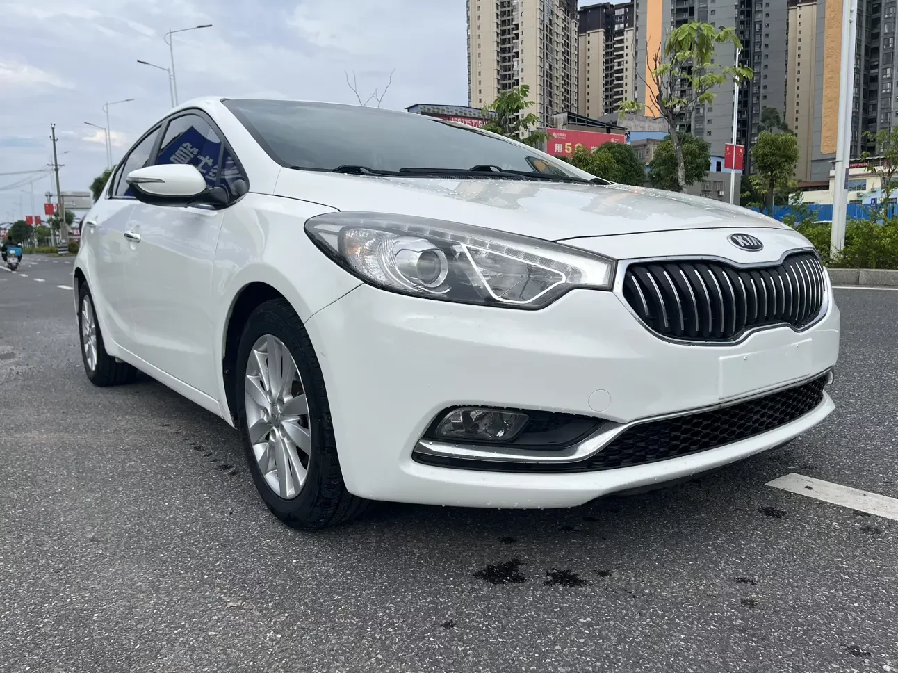 Kia K3  из Китая
